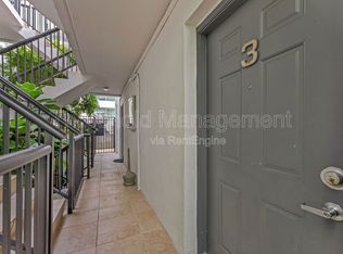 150 SW 10th St APT 3, Miami, FL 33130