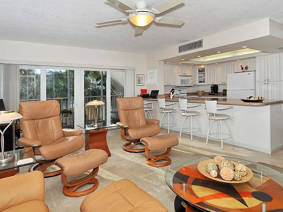 4th image of 800 Benjamin Franklin Dr Unit 310