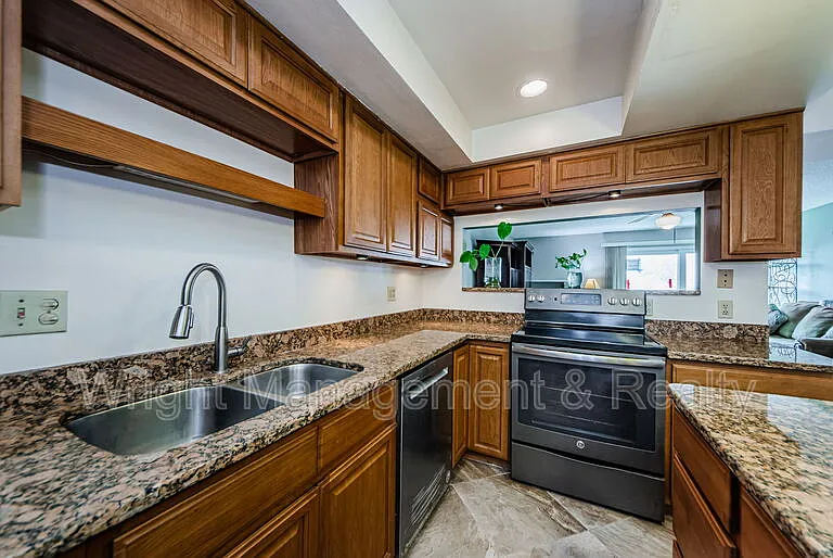 433 S Paula Dr #17 — Photo 6