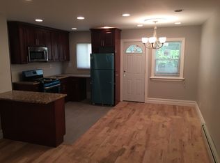 147-16 Edgewood St, Rosedale, NY 11422