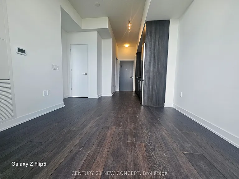 5858 Yonge St #Penthouse 26 — Photo 4