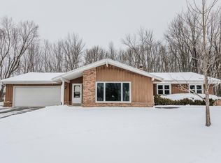 5402 W Westfield Rd, Mequon, WI 53092