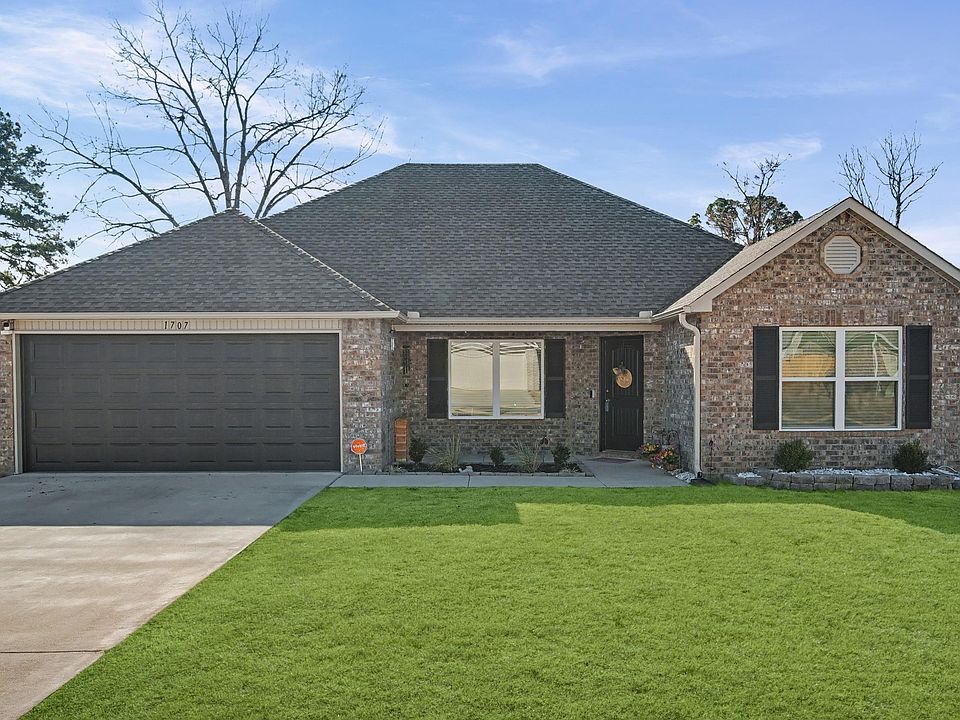 1st image of 1707 Ridgefield Cir