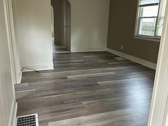 2nd image of 259 Medford St
