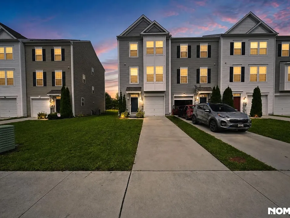 13122 Nittany Lion Cir