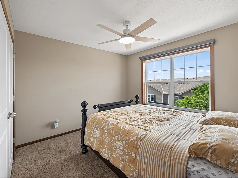 1806 Colonial Ln #4 — Photo 23