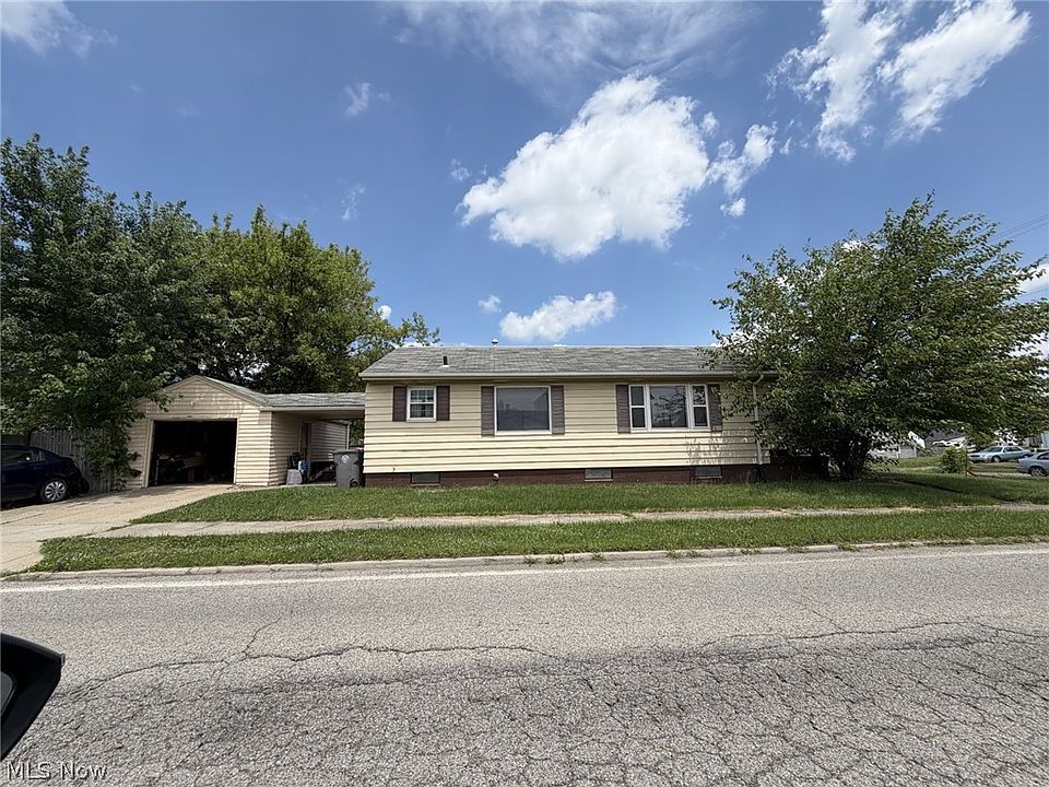 2nd image of 404 N Glenellen Ave