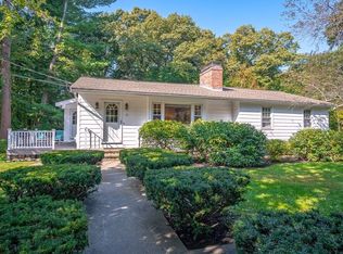17 Pomeroy Rd, North Reading, MA 01864