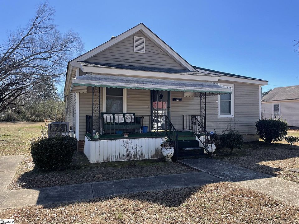 1st image of 219 Carver St