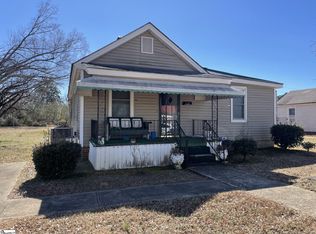 219 Carver St, Joanna, SC 29351
