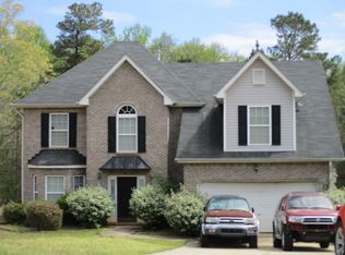 620 Saint Marys Ct, Ellenwood, GA 30294