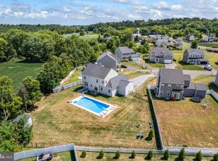 67 Salinger Ct, Gerrardstown, WV 25420