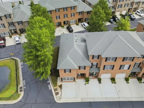 1036 Draketail Ln #4A, Virginia Beach, VA 23451