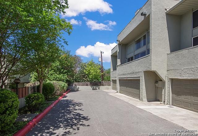 1st image of 3103 Eisenhauer Rd APT L23