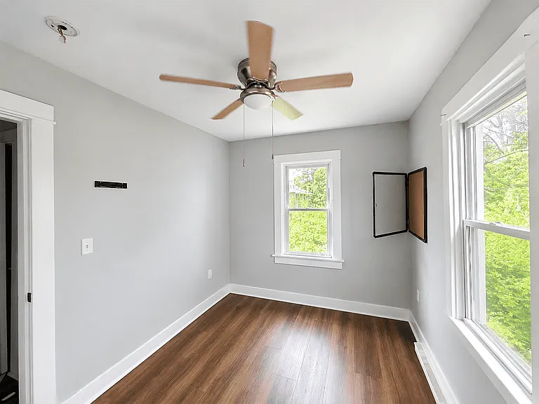 361 Fountain Ave #361 — Photo 7