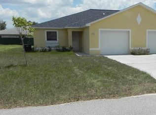 702 SE 4th Ter #702, Cape Coral, FL 33990