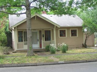 2260 Kincaid St, Eugene, OR 97405