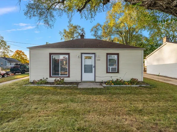 1000 35th St SW, Wyoming, MI 49509