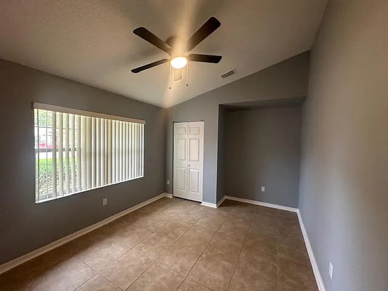 20 Palm Ln — Photo 26