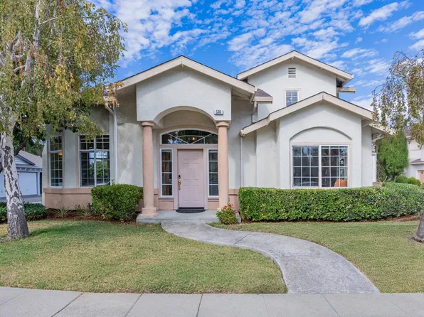 530 Devonshire Ct, Mountain View, CA 94043