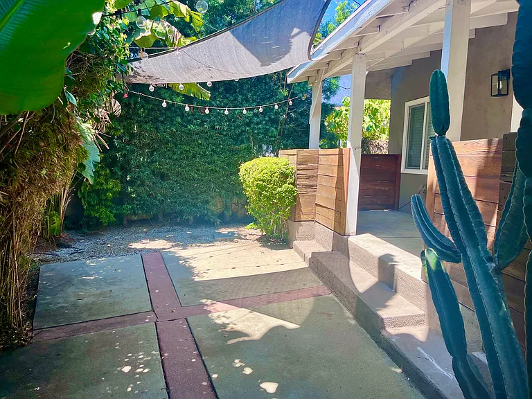 1253 Cypress Ave — Photo 19