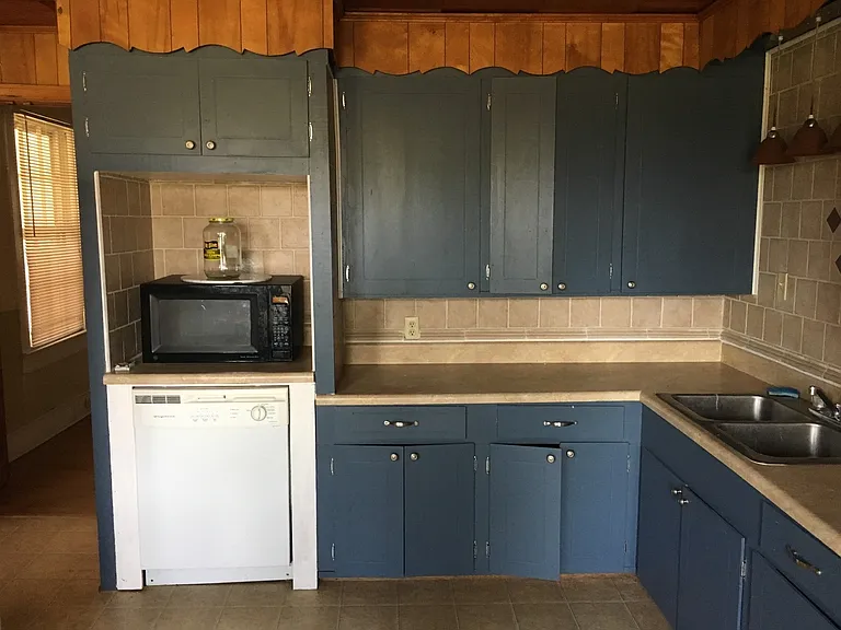 403 York Rd — Photo 4