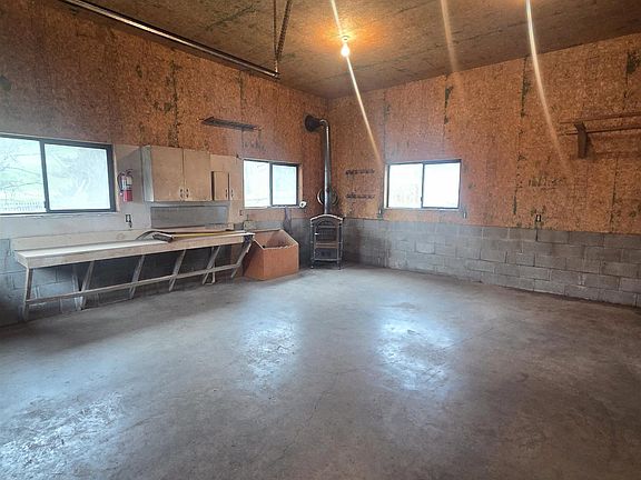 5th image of 465 15th St