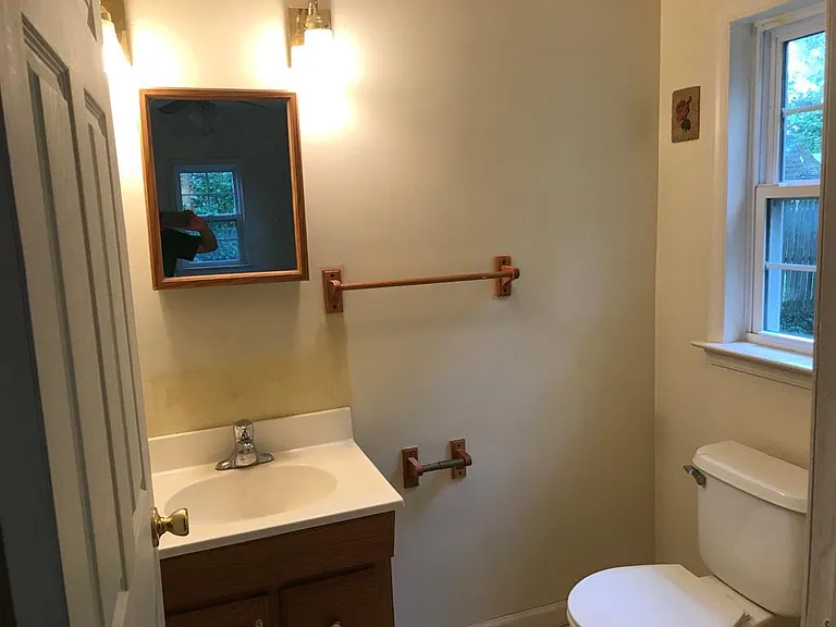 102 W Oates Ave — Photo 12