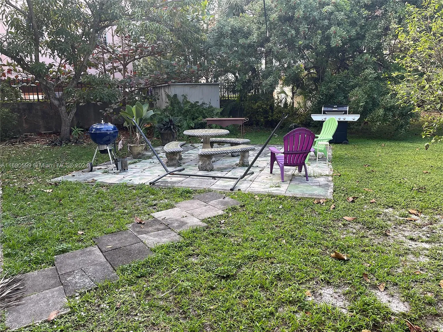 1010 S Douglas Rd — Photo 3