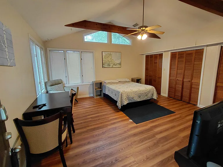 2306 Escambia Dr #B — Photo 3