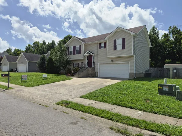 1401 Mutual Dr, Clarksville, TN 37042