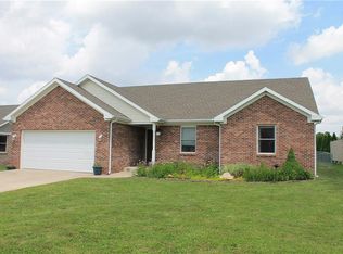290 N Tranquil Trl, Crawfordsville, IN 47933