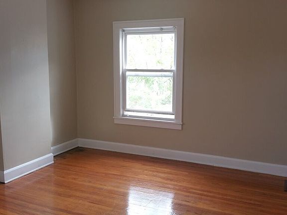 2nd image of 859 E 222nd St