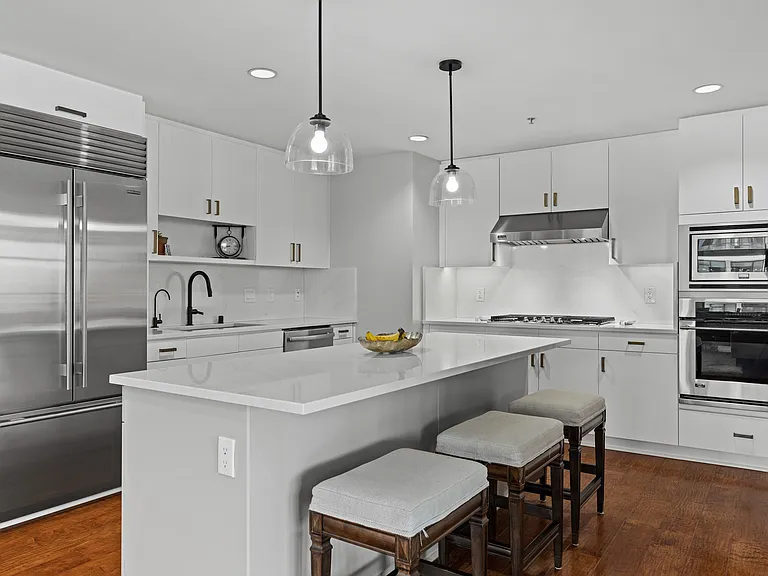 645 Front St #2008 — Photo 17