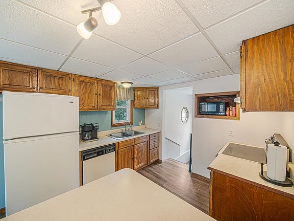 5th image of 309 Claribel St