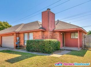 306 Nimrod Rd, Edmond, OK 73003