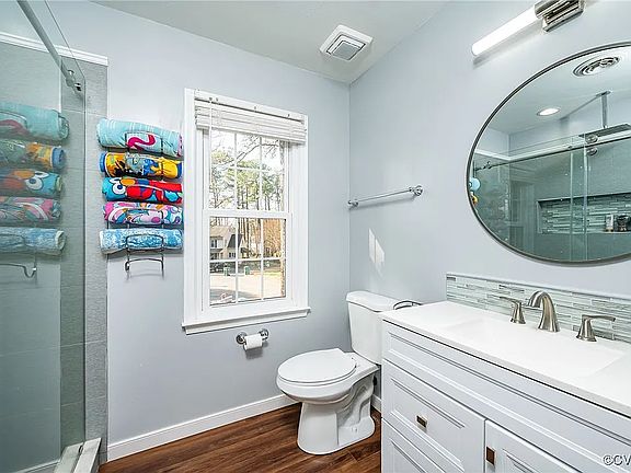 2nd image of 3605 English Cedar Ct