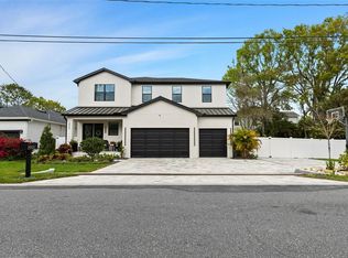 2905 W Leila Ave, Tampa, FL 33611