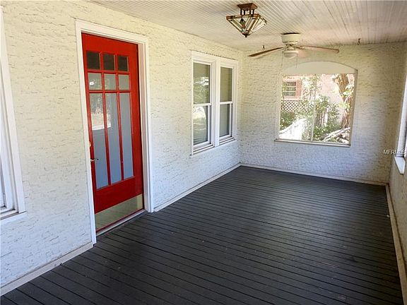 2nd image of 140 Prado Pl