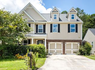 720 Sycamore Dr, Villa Rica, GA 30180