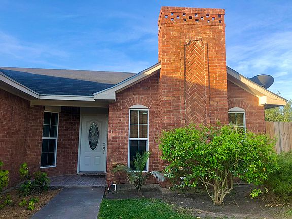 2nd image of 2418 River Oaks Ln