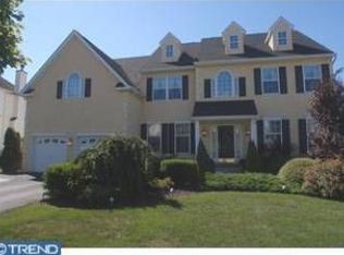 5011 Woodgate Ln, Collegeville, PA 19426