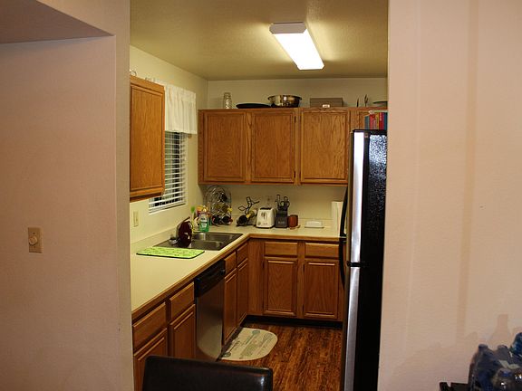 4th image of 5518 E Lindstrom Ln Unit 1011