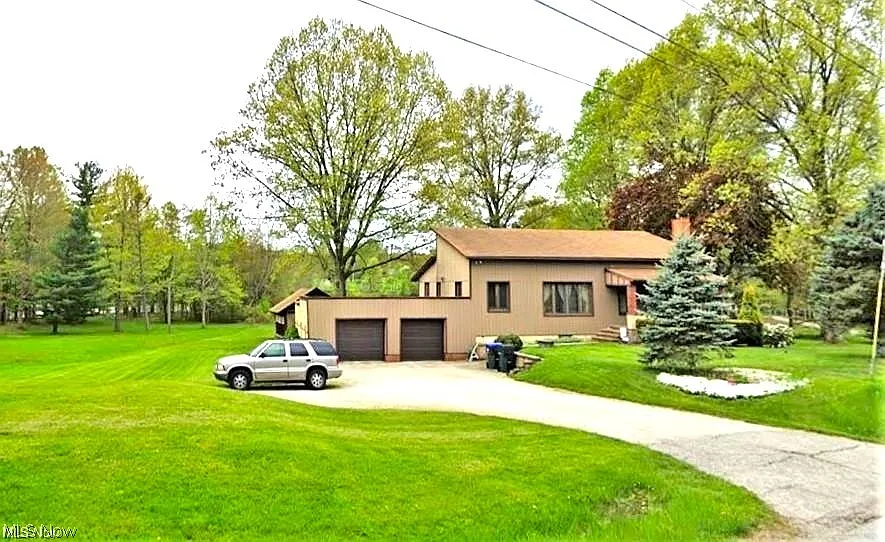 532 Portage Trail Ext W photo 1
