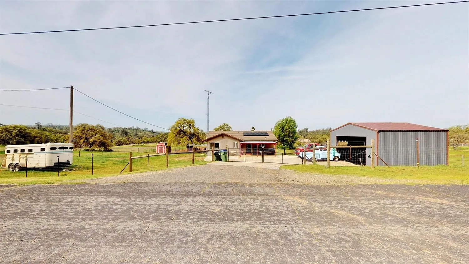 4040 Castillo Way photo 1