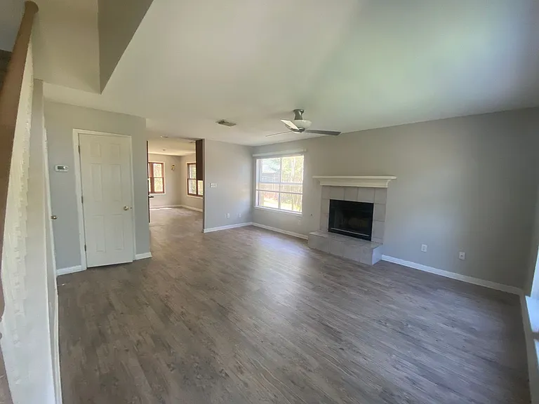 11915 Sky West Dr — Photo 12