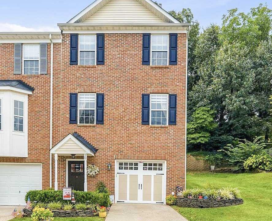 1st image of 211 Shaw Ct