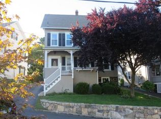 3 Division St #A, Greenwich, CT 06830