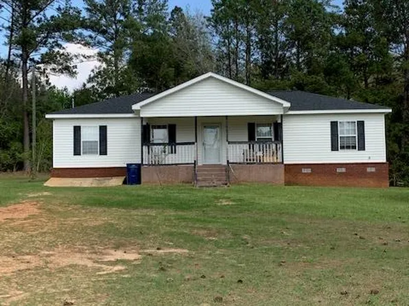 2779 State Highway 95 S, Shorterville, AL 36373