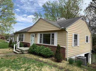 406 Forest Rd, Huntington, WV 25705